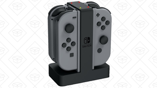 Soporte para Joy-Con de Nintendo Switch | $20 | Amazon